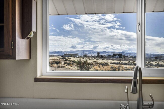 Building Photo - 30 El Caballo Trail