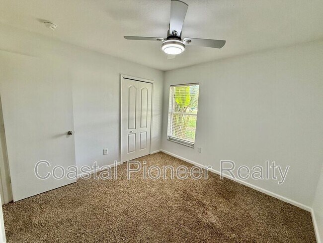 Building Photo - 5625 Grindstone Loop