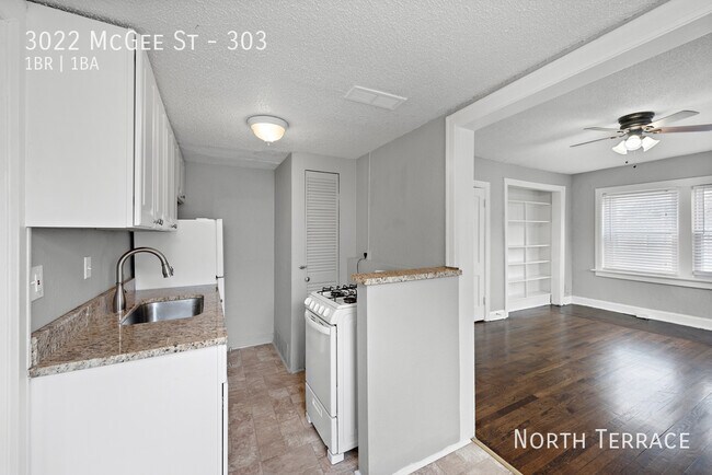 Building Photo - 3022 McGee St