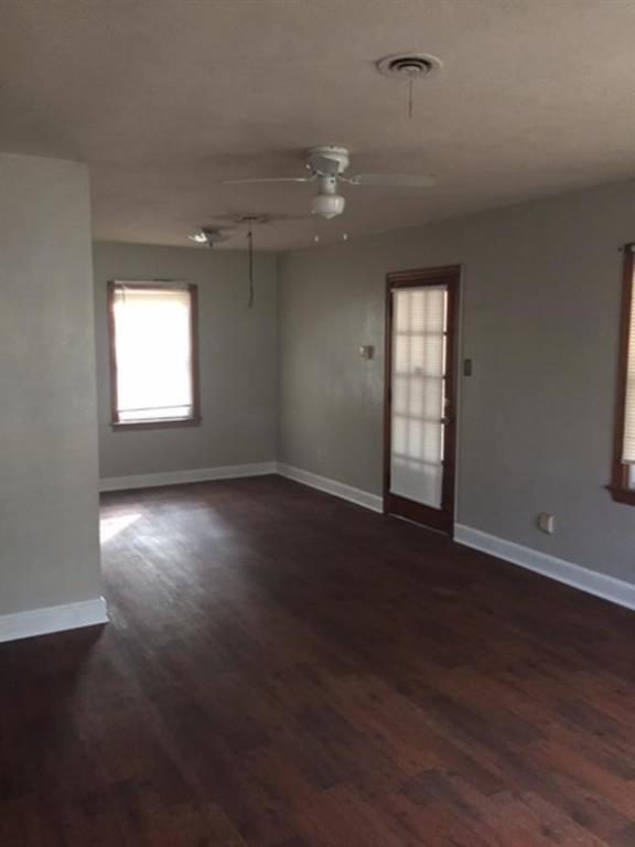 Building Photo - 2359 Vermillion Dr