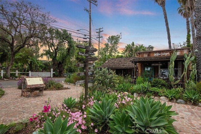 Building Photo - 30692 Calle Chueca