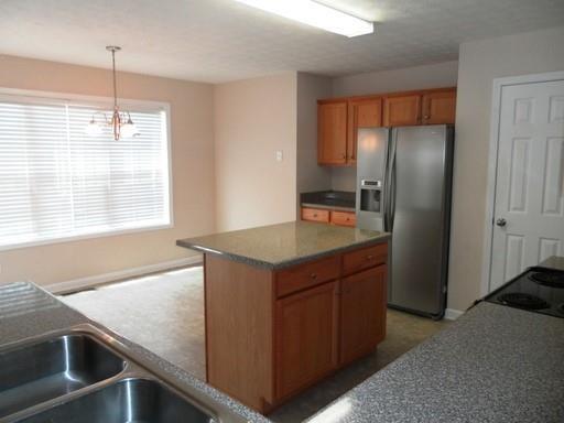 Building Photo - 206 Overlook Pointe