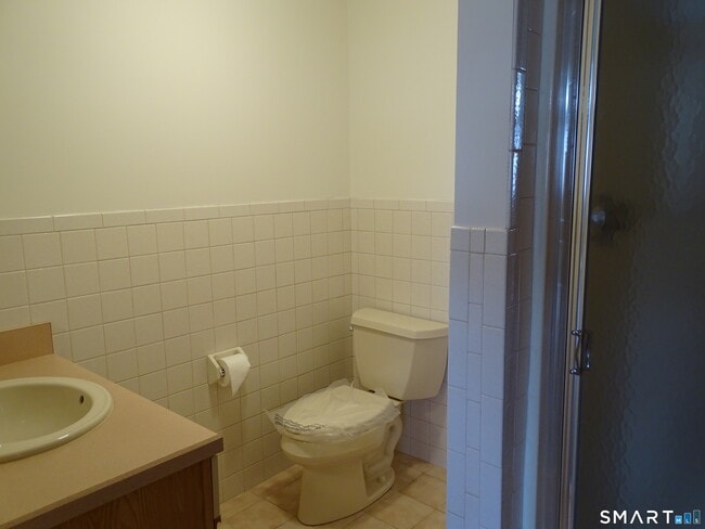 Building Photo - 62 Ark Rd