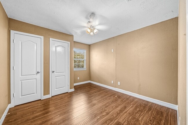 Building Photo - 11510 Pagoda Dr