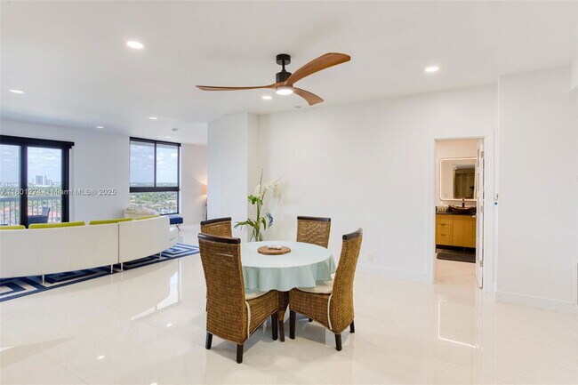 Building Photo - 1500 S Ocean Dr