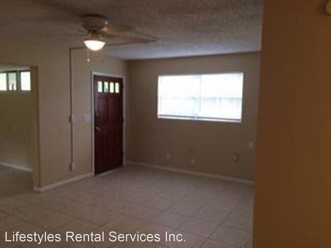 Building Photo - 4 br, 2 bath House - 7042 Rollo Rd