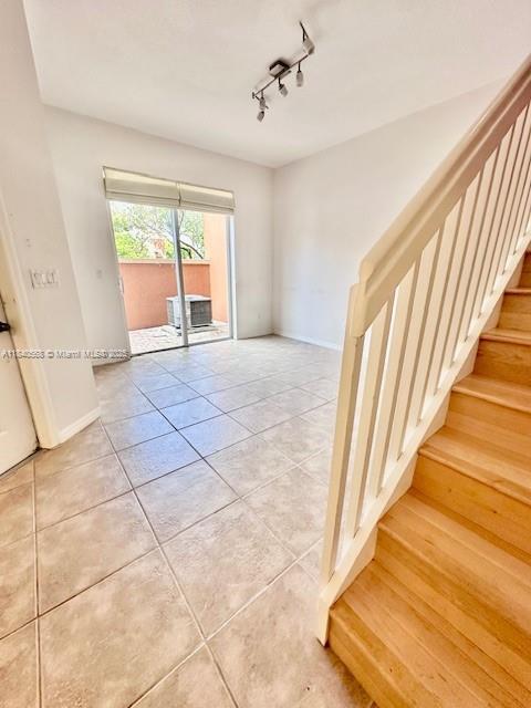Building Photo - 4906 Schooner Dr