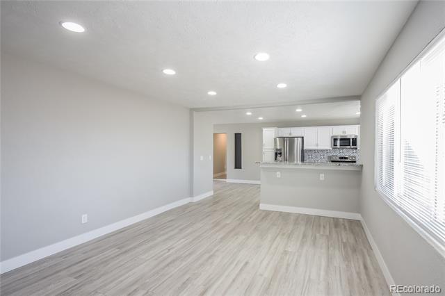 Building Photo - 9320 Ellen Ct