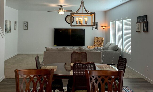 Building Photo - 4-bedroom dream home with a dedicated offi...