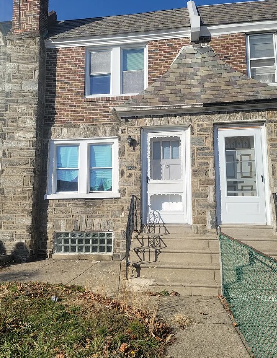 Building Photo - 5908 Castor Ave