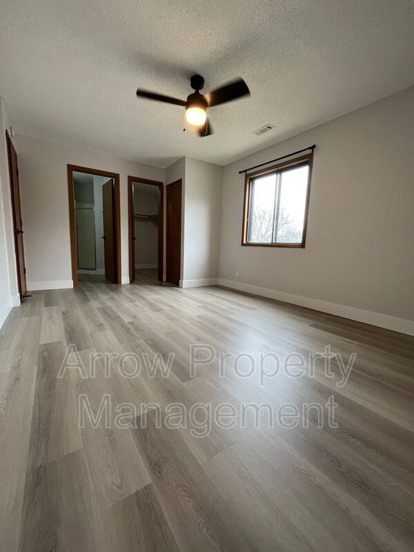 Building Photo - 2340 N 44th St