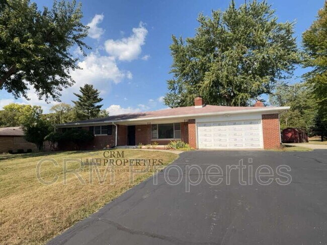 Building Photo - 4610 Dickson Rd