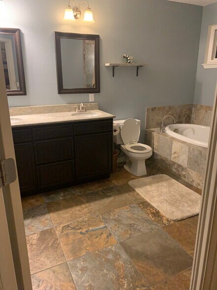 Building Photo - 5736 S. Garland Way
