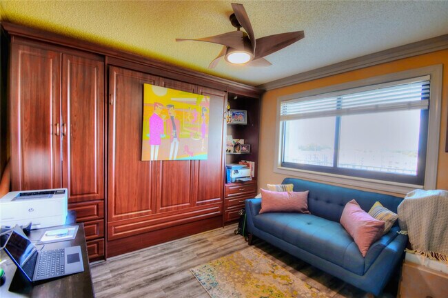 Building Photo - 2238 N Cypress Bend Dr