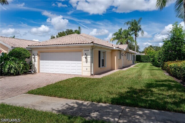 Building Photo - 4949 Kingston Way