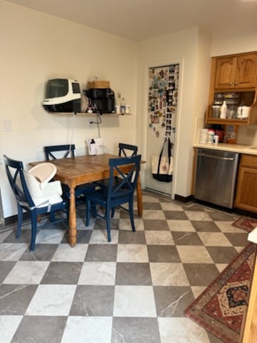 Building Photo - 501 Corte Sol