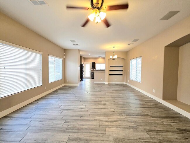 Building Photo - Three-bedroom Single Family