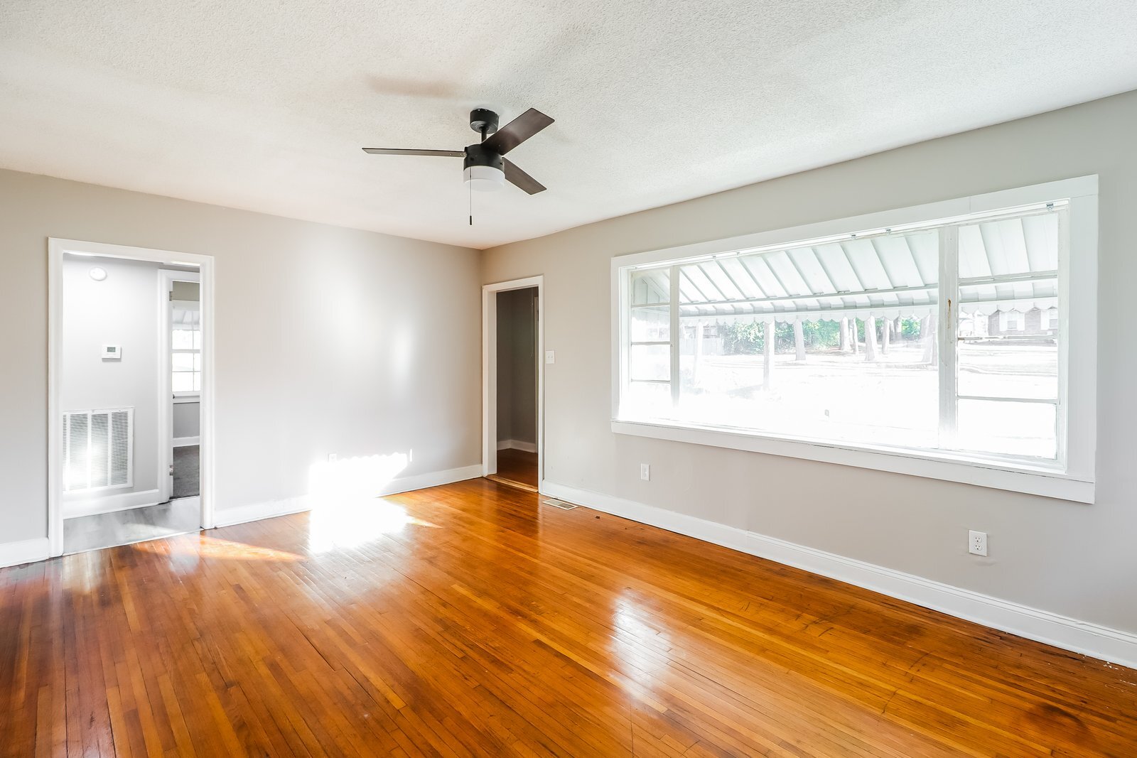 Building Photo - 614 Rutledge Dr