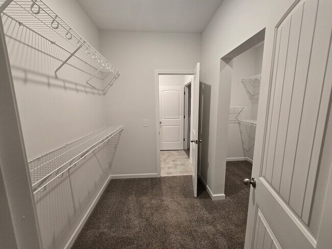 Building Photo - 229 Republic St