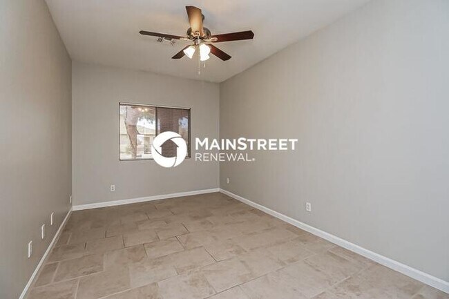 Building Photo - 3 Bedroom Pet-Friendly Home in SAN TAN VAL...