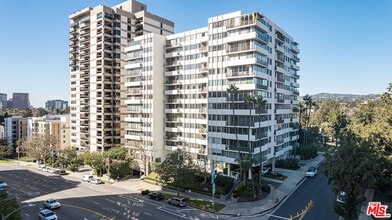 Building Photo - 10433 Wilshire Blvd