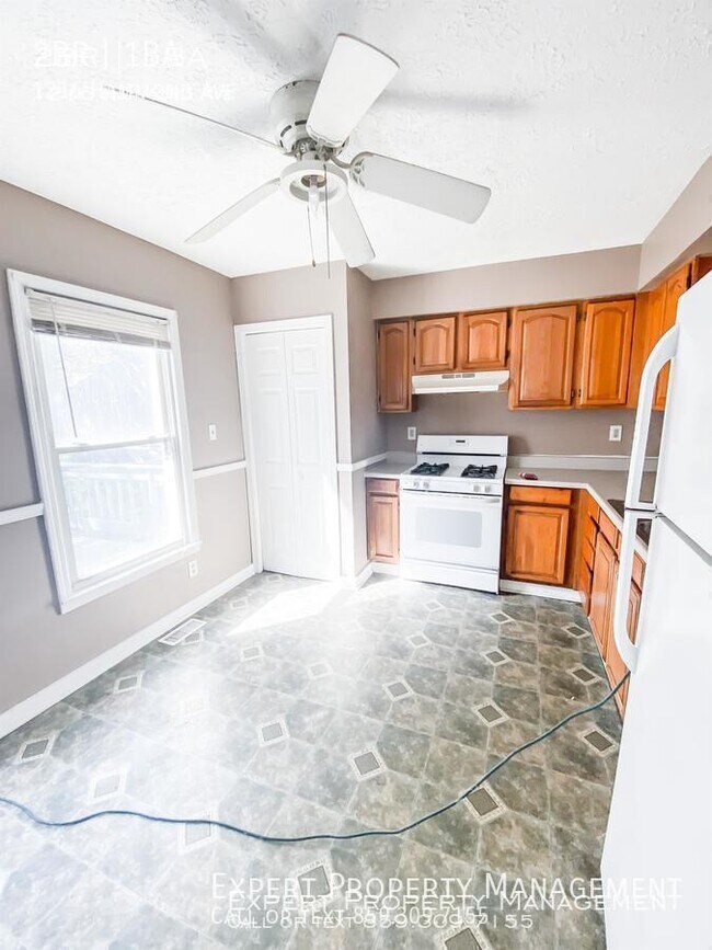 Building Photo - 1216 Hammond Ave