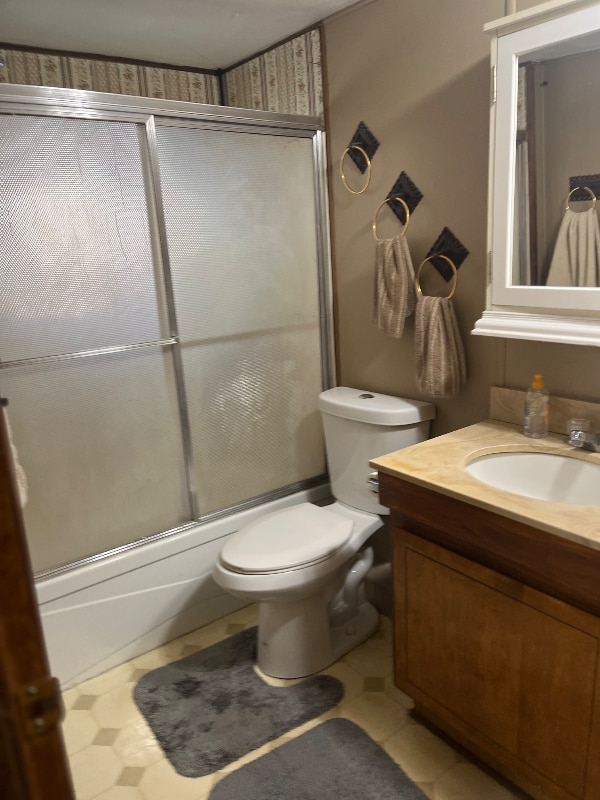 Building Photo - 914 Marsh Ave