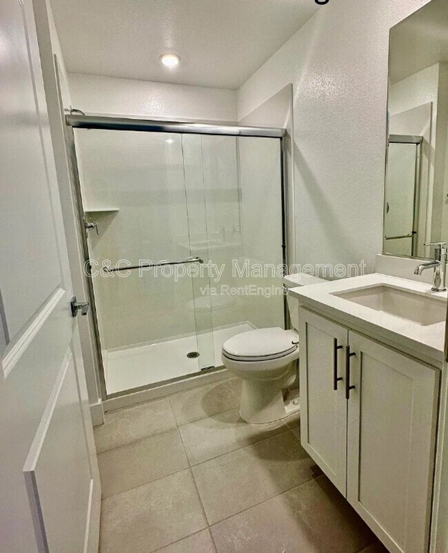 Building Photo - 2782 Old Larks Ln