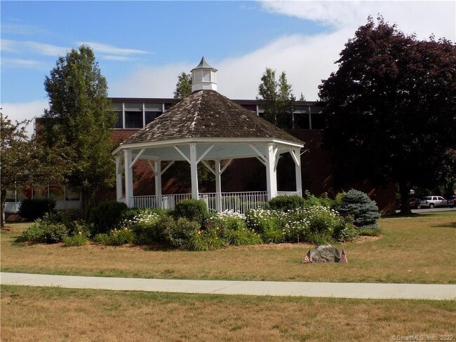 Building Photo - 168 Greenwood Ave