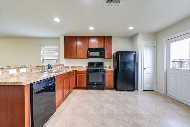 Building Photo - 1315 Pease River Ln
