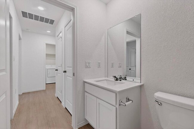 Building Photo - 107 Herald Dr