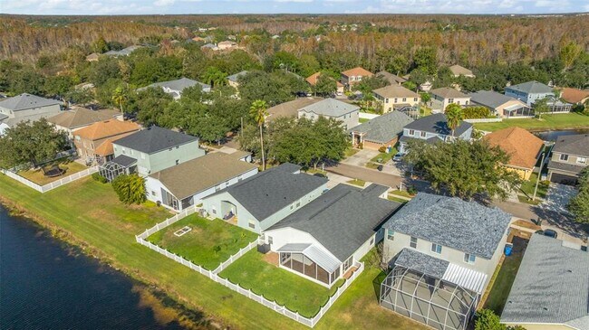 Building Photo - 19026 Fishermans Bend Dr