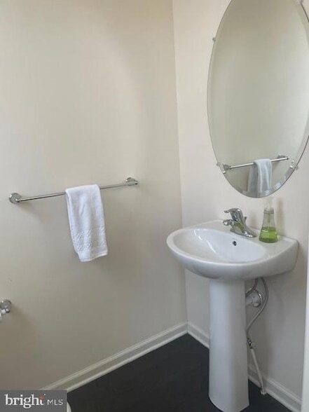 Building Photo - 112 Graystone Dr