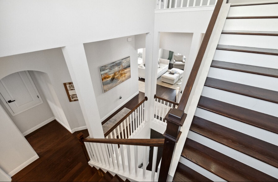 Building Photo - 20 Inlet Cv