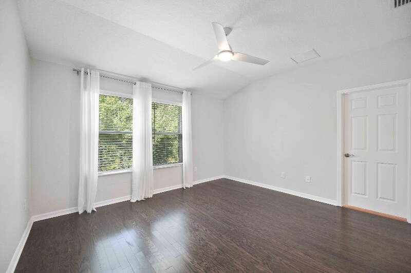 Building Photo - 3040 Via Sienna Cir