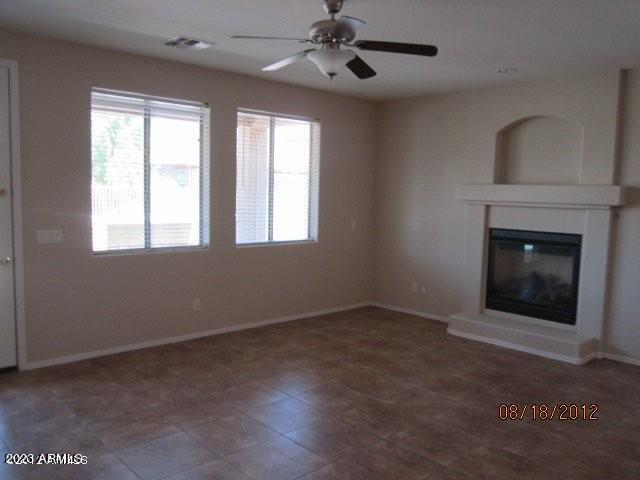 Building Photo - 9018 W Superior Ave