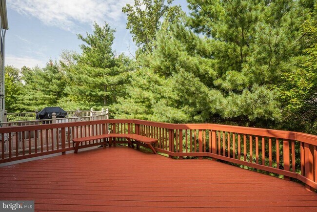 Building Photo - 13396 Burrough Farm Dr