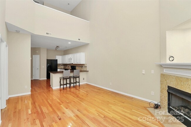 Building Photo - 16919 Commons Creek Dr