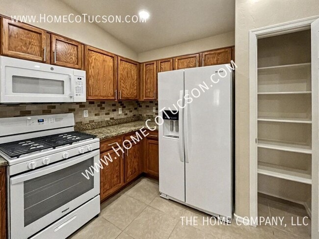 Building Photo - 12317 N Kylene Canyon Dr