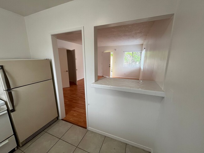 Building Photo - 6600 Whitsett Ave