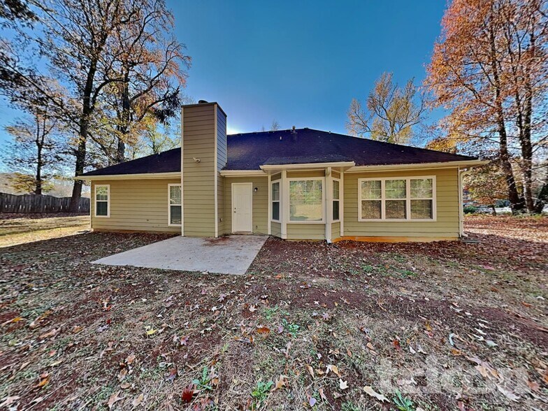 Building Photo - 30 Somerset Ct