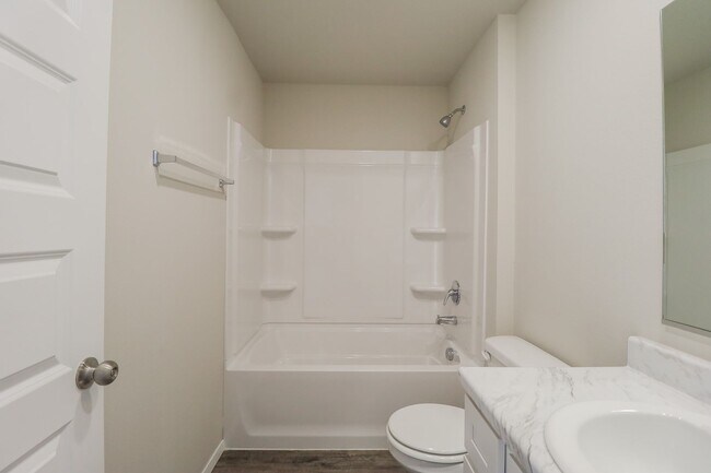 Building Photo - 1506 S 83rd St