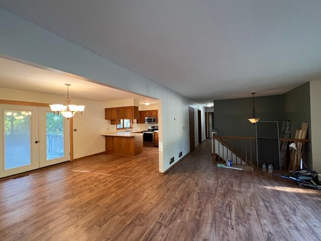 Building Photo - 215 Arch St