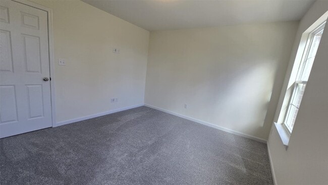 Building Photo - 431 Sunset Hollow Drive