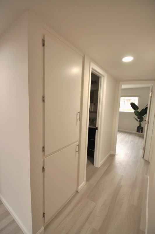 Building Photo - 6620 Linda Vista Rd