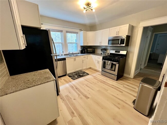 Building Photo - 1691 Hertel Ave