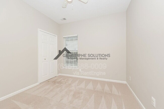 Building Photo - 1006 Prince St