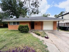Building Photo - 7905 Turquoise Ln