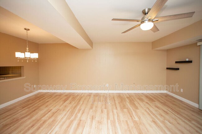 Building Photo - 1145 Golden Pond Ct