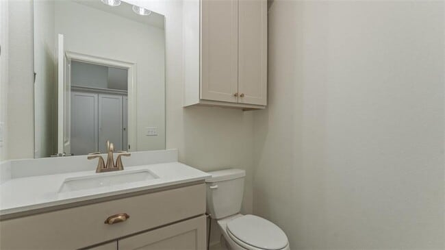 Building Photo - 4402 W Bronco Dr